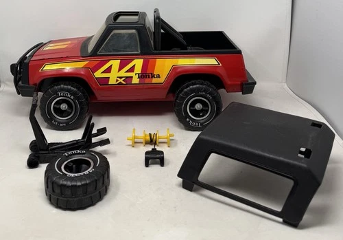 Vtg TONKA Big Duke Roughneck Bronco Pickup Truck Metal MR-970 + Accessories 1979