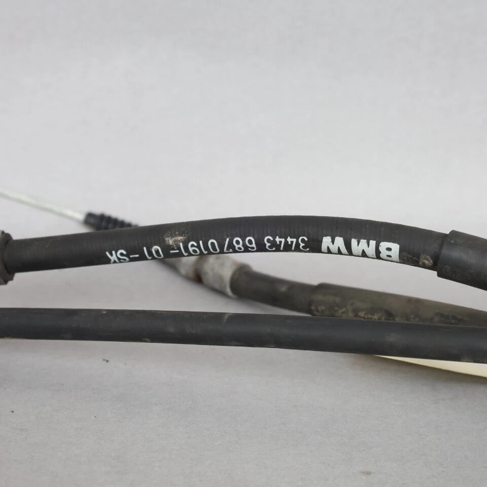 Actuador de freno de estacionamiento BMW X5 X6 2014-2018 con cables 34436874220 OEM usado Foto 2 de 4