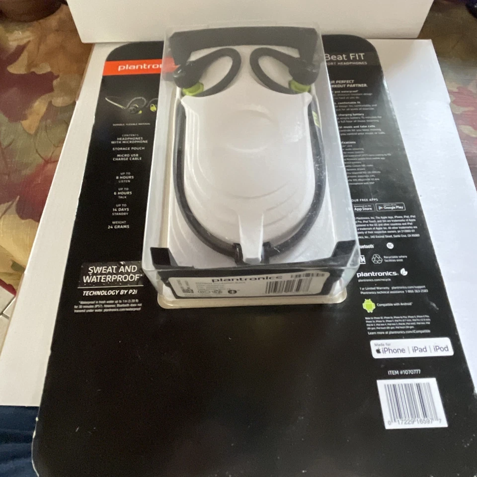 Auriculares deportivos inalámbricos Plantronics BackBeat FIT Bluetooth impermeables - Imagen 3 de 4