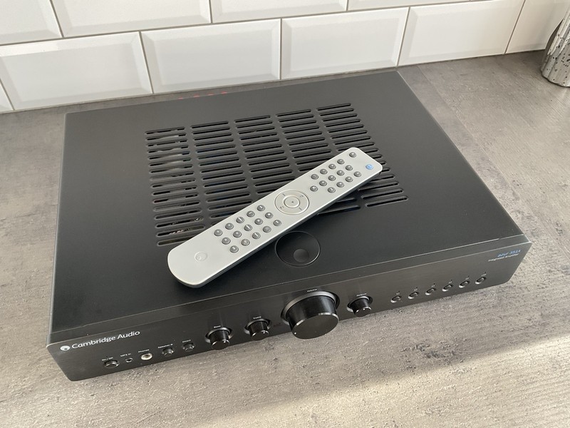 Cambridge Audio Azur 351A HiFi Stereo Integrated Amplifier with Remote