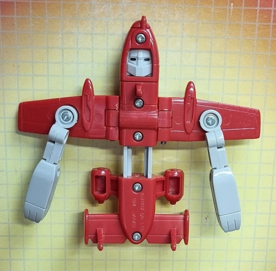 Vintage Hasbro Transformers G1 Mini Autobot Powerglide - Image 3 of 4