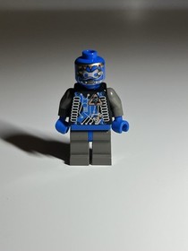 1998 LEGO Insectoids Zotaxian Alien (Lieutenant Maverick) Minifigure - sp021