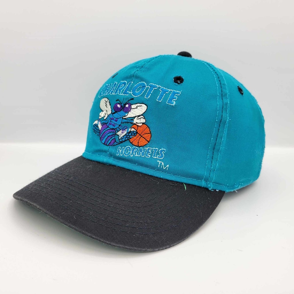 Charlotte Hornets Vintage 90s G Cap Snapback Hat - Blue & Black