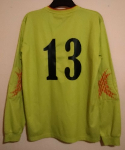 CARRICK RANGERS FOOTBALL CLUB CRFC L/S MATCH WORN #13 YELLOW GK SHIRT XL IRELAND - Picture 3 of 8