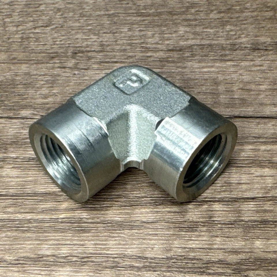 1/2 FNPT Alloy Steel Pipe Fitting Elbow Parker 1/2 DD-S Pipe & Port 90° Elbow - Image 3 of 3