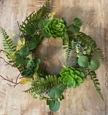 New Summer Garden SUCCULENT PLANT CANDLE RING Greenery Fern Wreath 4"