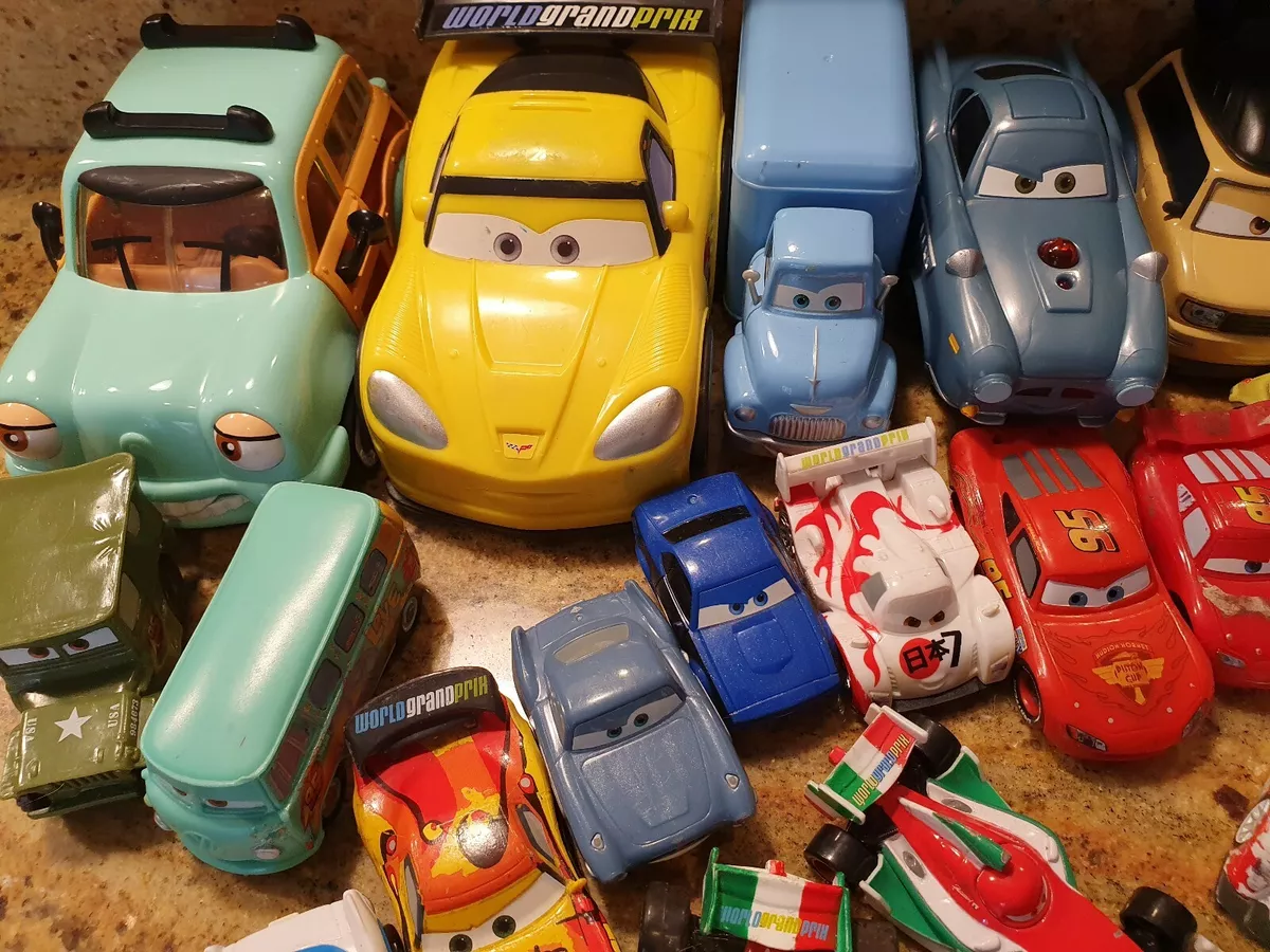 Lot of 23 Disney Pixar CARS Planes DIECAST VEHICLES LOT Race Cars,  Helicopter