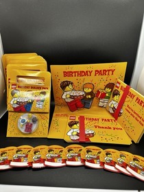 LEGO Minifigure Birthday Set