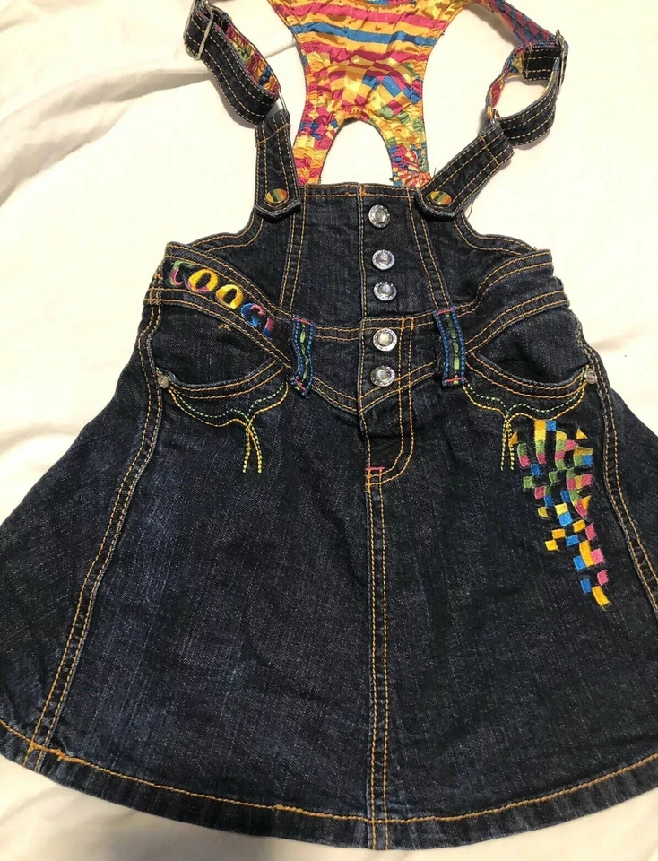 Mono vaquero Coogi de colección talla 4 para niñas pequeñas con falda Foto 2 de 4