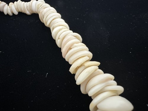 Enorme collar de playa vintage auténtico concha de puka hawaiano - Imagen 5 de 7