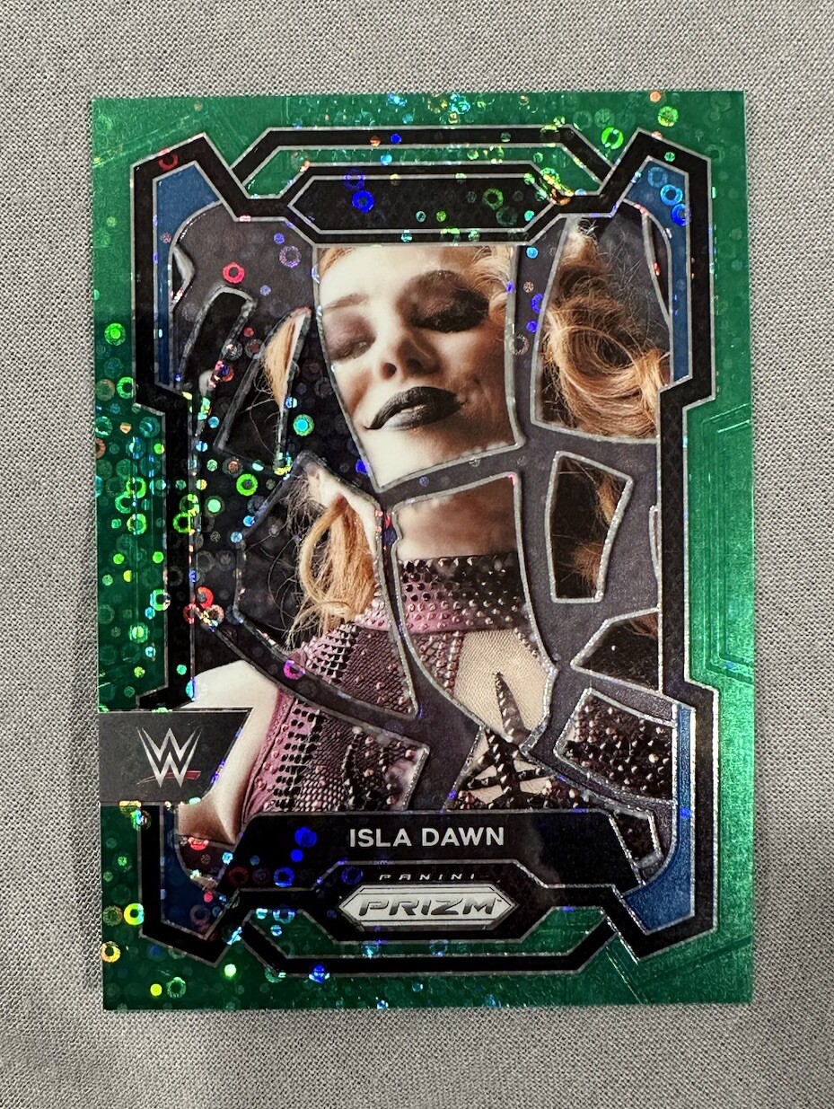 2024 Panini Prizm WWE Undercard Isla Dawn Green Disco 20/49