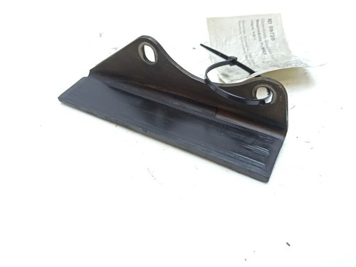Jaguar XJS 1985 Petrol 5.3 V12 Engine Slide rail for timing chain PUM59720 - Picture 17 of 18