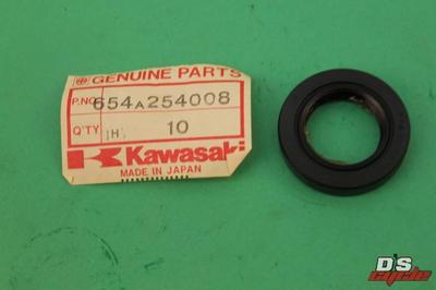 つきお Kawasaki NOS NEW 654A254008 Oil Seal PJN25408 H1 S3 KH KZ KH500
