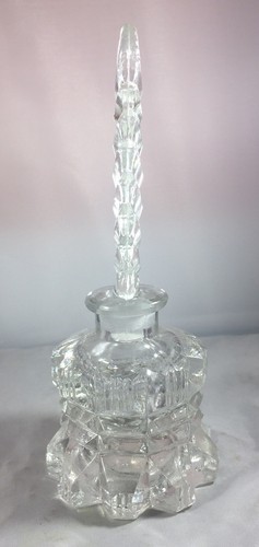 L E SMITH #555 PRESSED GLASS ART DECO FEATHER STOP 7" PERFUME BOTTLE 1940'S B18 - Picture 2 of 7