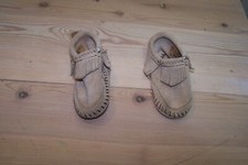 Minnetonka TAN Infant Baby Toddler Fringed Moccasin Size 3