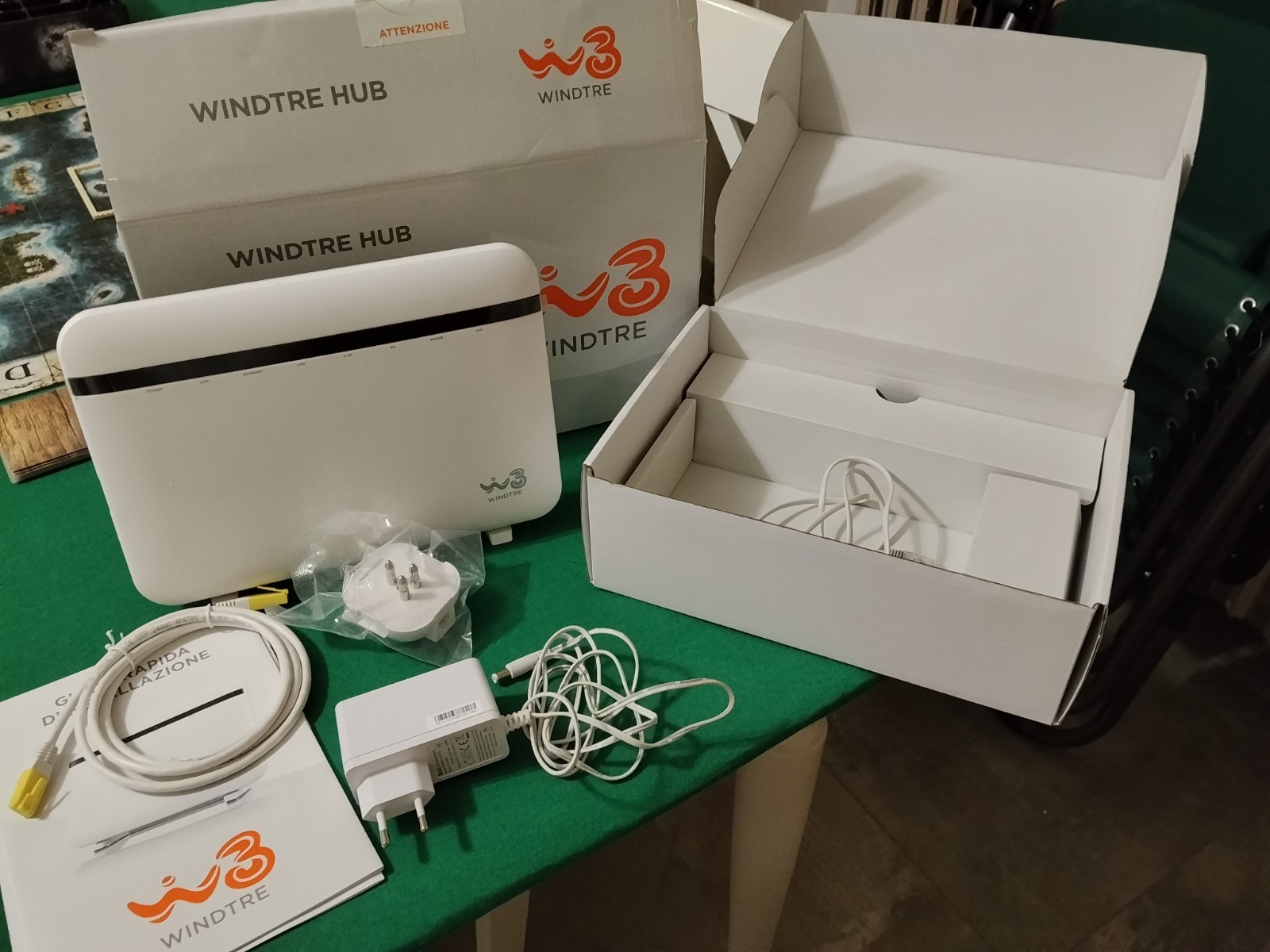 Modem Wi-Fi 6 Wind 3 Hub ZTE ZXHN H389X Fibra FTTH e Adsl FTTC Autoinstallante