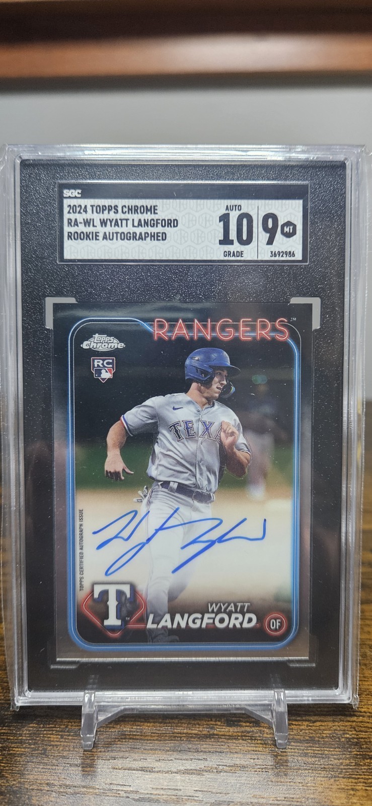2024 Topps Chrome - Wyatt Langford Auto - SGC 9/10