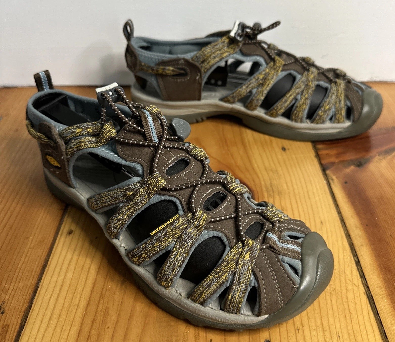 Sandali Keen Whisper donna taglia 9 marrone giallo blu scarpe da trekking acqua