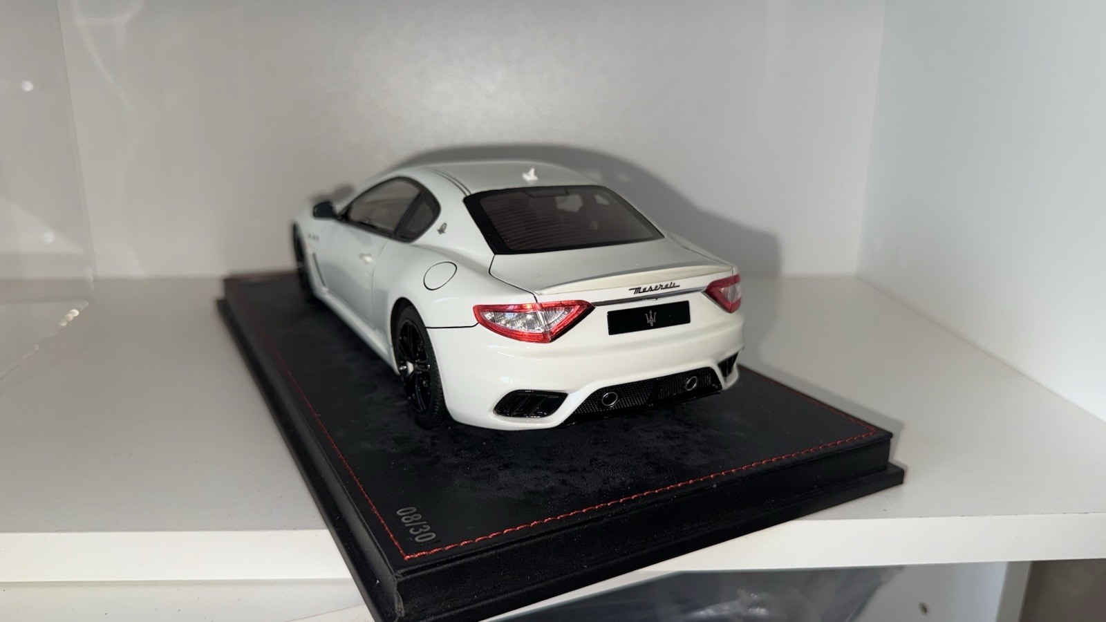 Maserati Gran Turismo MC 1:18 Luminous green Resin Model Limited 8 di 30 foto 5