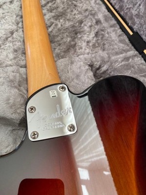 Electric Guitar Fender USA American Elite Telecaster 2015 3 Tone