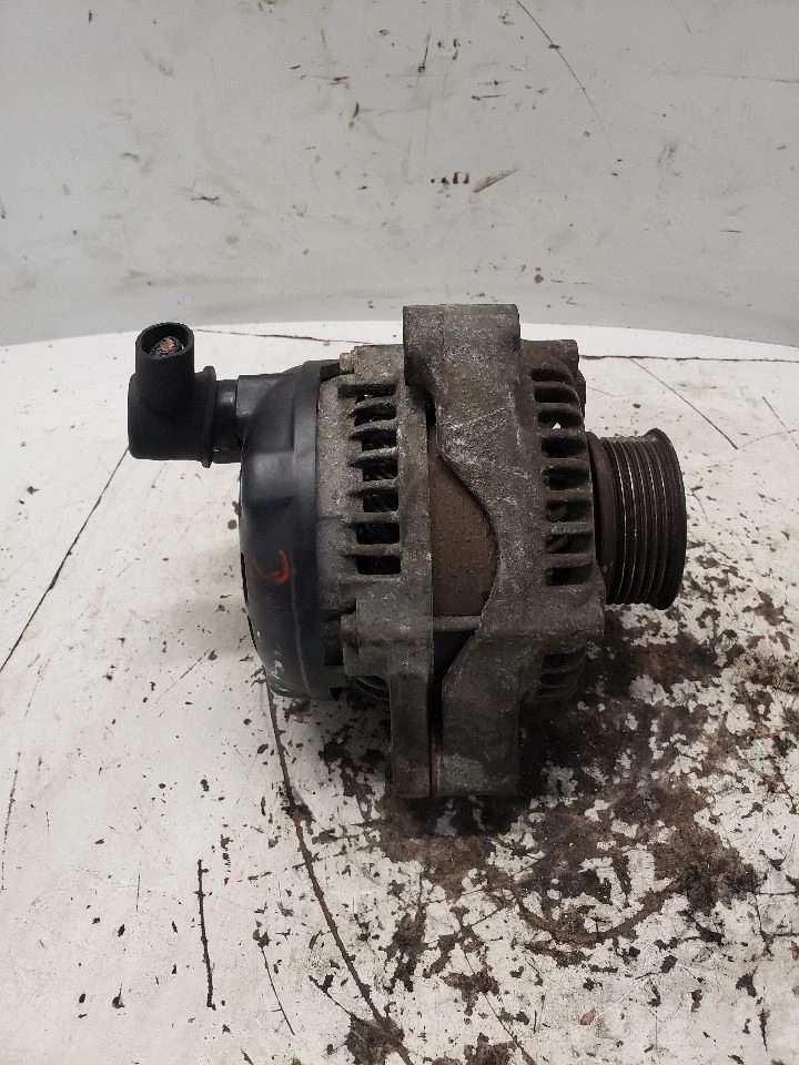 Alternator Fits 02-04 ODYSSEY 1406902 - Image 2 of 4