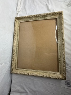 Vintage White Painted Ornate Carved Wood Frame Pics Artwork 18 X 15  Wall Decor