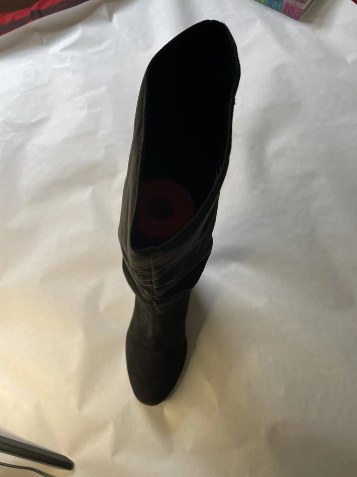 Botas holgadas A.N.A Bianca para mujer negras con cremallera lateral tacón de cuña talla 10 medianas Foto 4 de 4