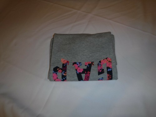 Long & 3/4 Sleeve Crewneck Sweatshirts GAP L,M,S,XS,Many Color Logo Gap NWT - 第 32/66 張圖片