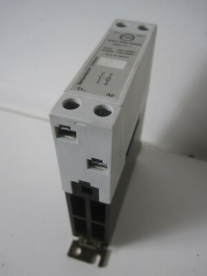 PMA Solid State Relais mit Kühlkörper SSR  9407 509 52231
