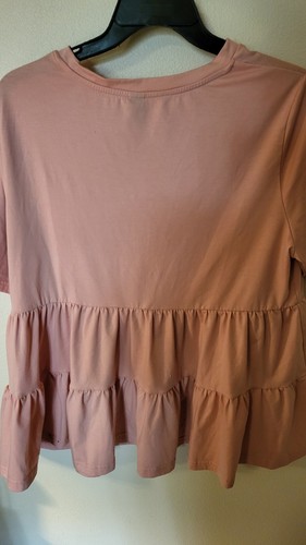 Emery Rose Women's Tops Blouse 2 Row Ruffle S Sleeve Size 1XL Peach 30 L 25 Acro - Picture 9 of 24