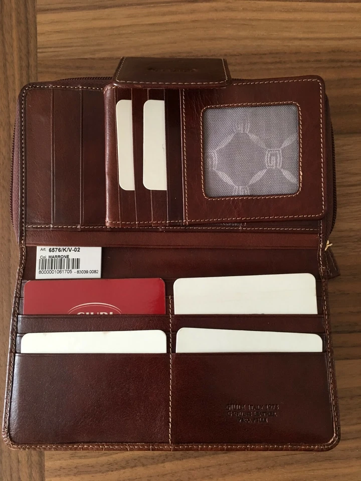 CARTERA ITALIANA PARA MUJER NUEVA CON ETIQUETAS. CUERO 100% HECHO EN ITALIA POR GUIDI. Foto 4 de 4