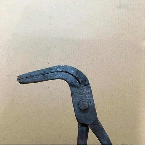 25 cm pinzas de herrero, pinzas forjadas a mano para forjar yunque tornillo cuchillo fabricación J - Imagen 4 de 5