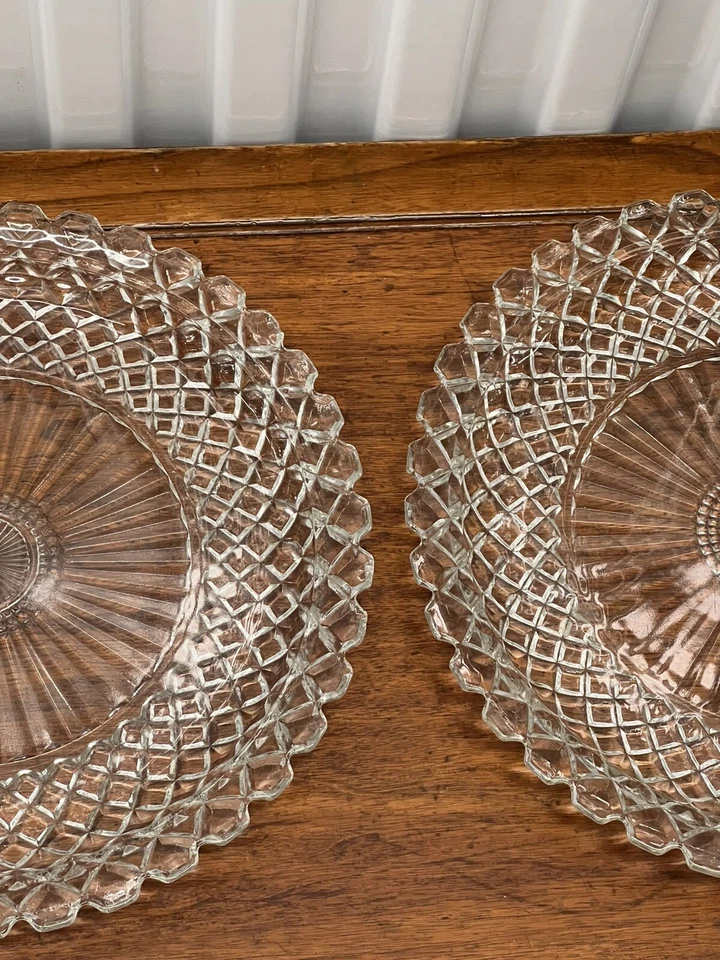 Juego redondo de platos de cristal Anchor Hocking/2 gofres Starburst 14" Foto 2 de 4