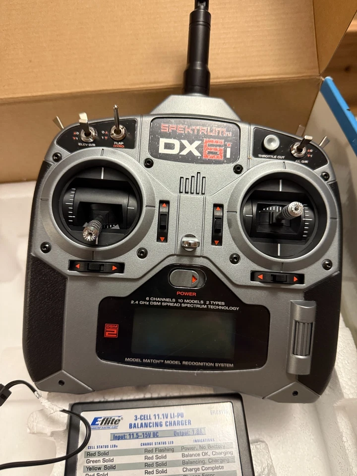 Helicóptero RC E-FLITE BLADE 400 3D, 400 helicóptero 3D, extras, controlador muerto Foto 3 de 4