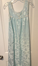 Vintage Cottagecore Long Nightgown In Aqua Medium Lace Details