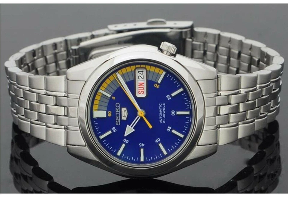 Seiko 5 Automatik Blaues Zifferblatt Silber Edelstahl Herrenuhr SNK371K1