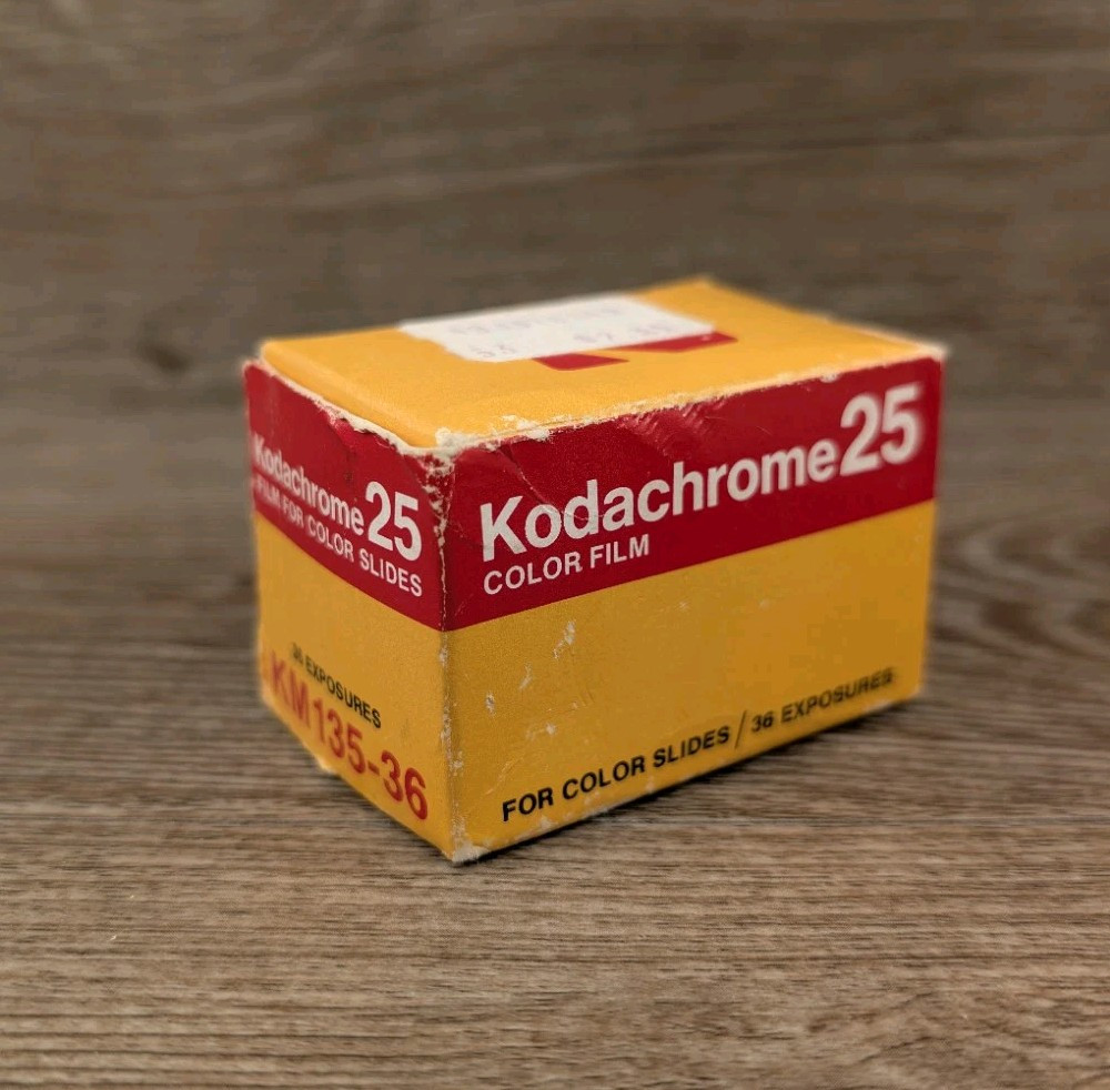 Sealed KODAK Kodachrome 25 Color Slide Film KM 135-36 Exp 5/76 NOS
