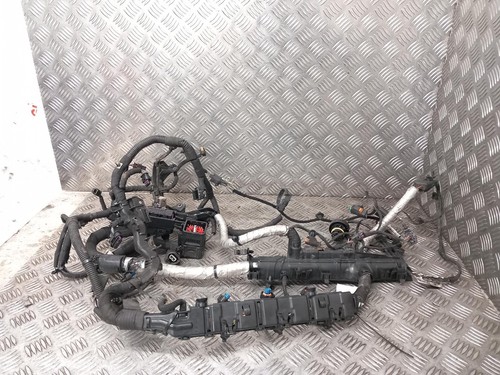 Jaguar XE Mk1 Engine Wiring Loom 2.0L Diesel G4D314A099A 2015 - Picture 8 of 12