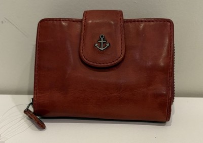 Women s Leather Harbor 2nd Zip Around Chili Pepper Red Bi-Fold Card Wallet, NWOT
