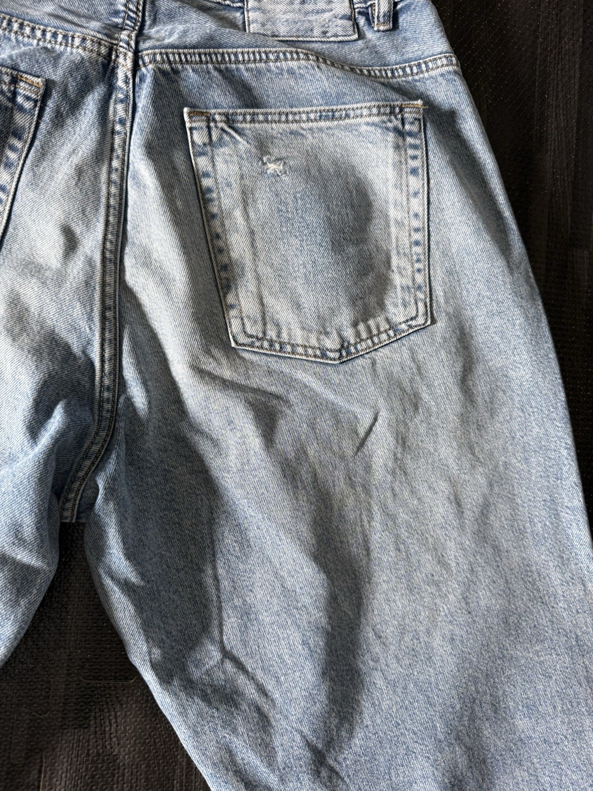 Lot of 3 Women’s jeans and khakis Lucky Brand, ZARA, Dockers thumbnail 9