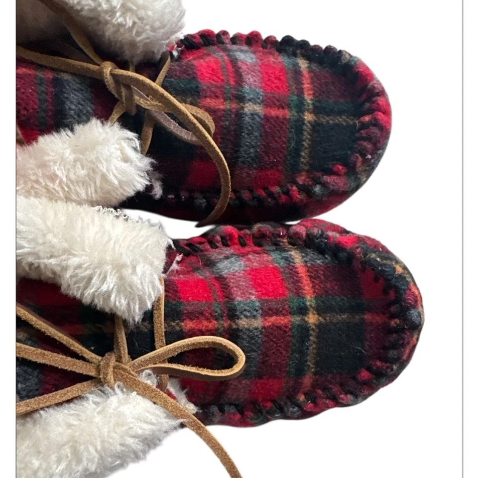 Zapatos para mujer Minnetonka Jacqueline talla 9 color: rojo/negro Foto 3 de 4