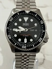 Vintage Seiko Diver’s 200m Automatic Black Dial Men’s wrist watch