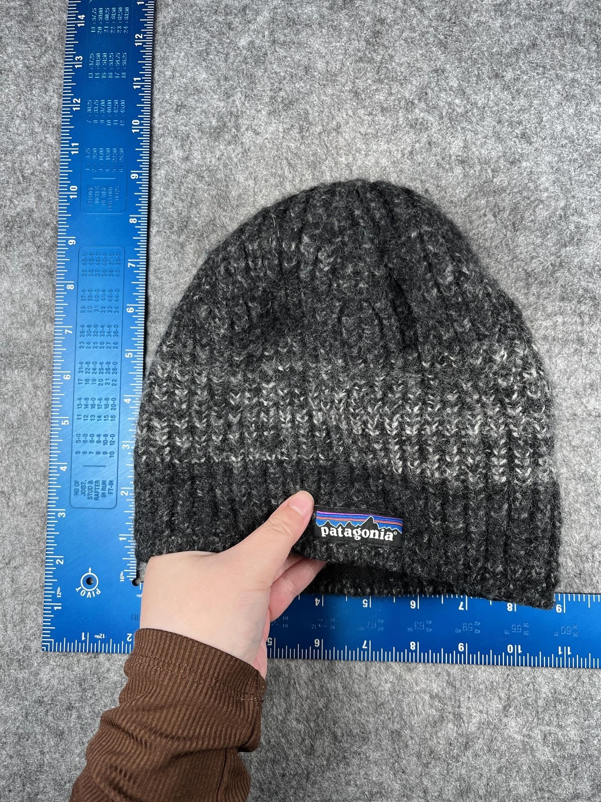 Patagonia Hat Beanie Mens One Size Gray Aussie Plumbing Fleece Lined Winter