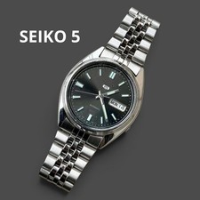 SEIKO 5 7S26-3040 Automatic Black Dial Day and Date 36mm Vintage Watch Japan