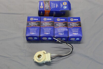 Napa Echlin lamp light bulb socket LS6475 Qty of 5