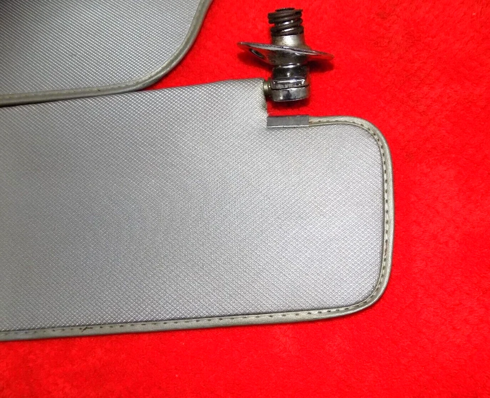 Buick Wildcat 1965 visera de sol 5716816 Foto 2 de 4