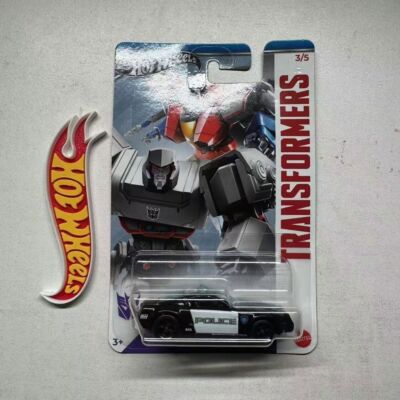 Hot Wheels Transformers Barricade Ford Mustang GT No text version