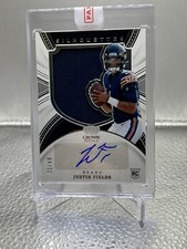 2021 Chronicles Crown Royale Football Justin Fields Silhouettes /49 auto