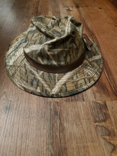 McAlister waxed canvas Hat Shadow 