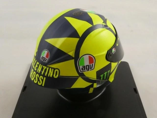 Spark Helm Helmet AGV # 46 Valentino Rossi Yamaha Season Motogp 2018 1/5 - Bild 2 von 4